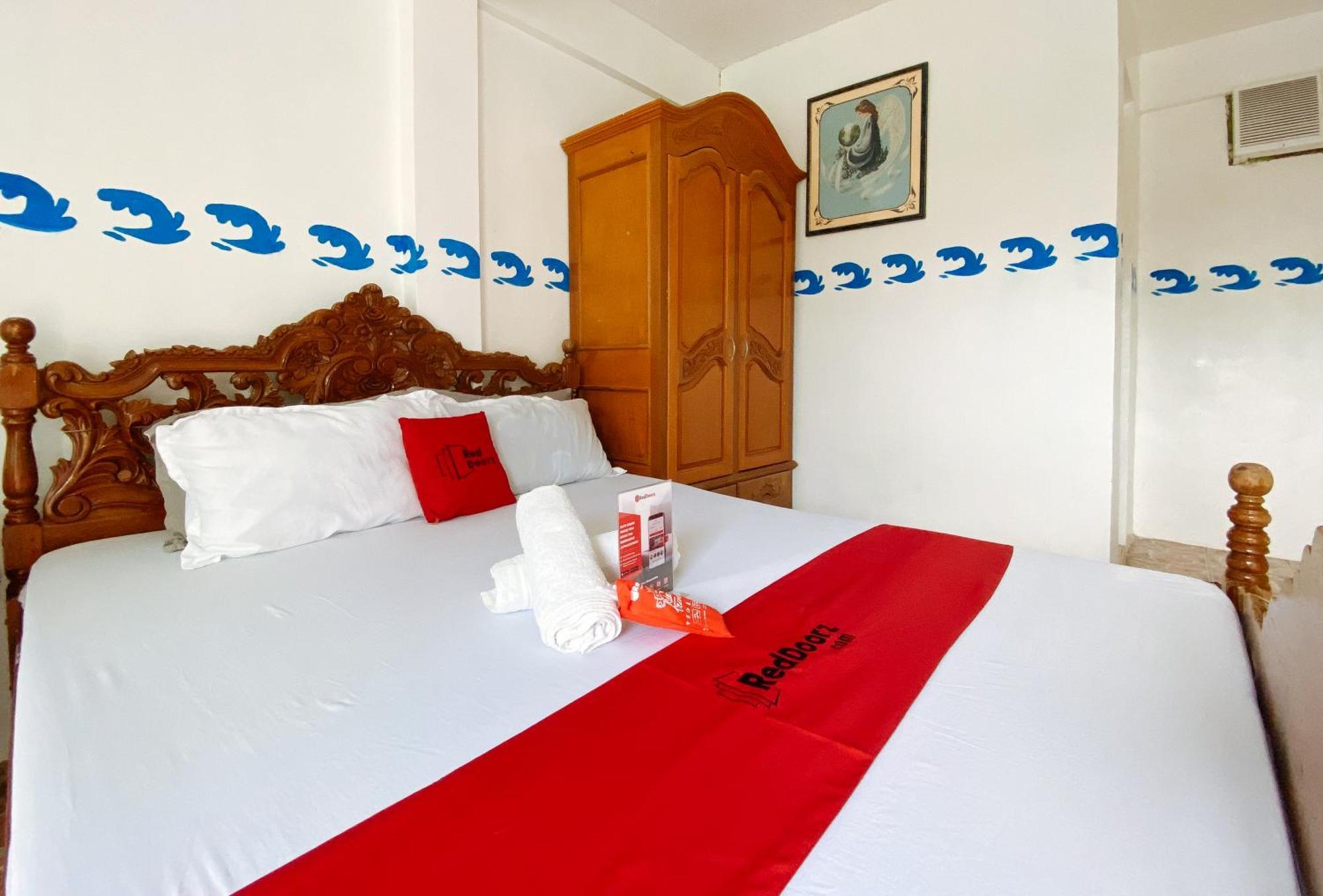 White Castle Beach Resort Iba Zambales Botolan Екстер'єр фото